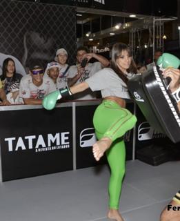 Carol Dias feet photo thumbnail