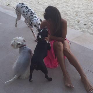 Carol Dias feet photo thumbnail