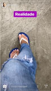Carol Dias feet photo thumbnail