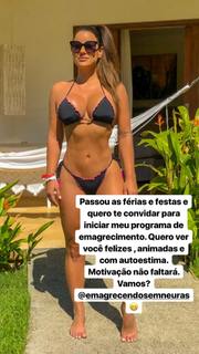 Carol Dias feet photo thumbnail