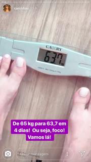 Carol Dias feet photo thumbnail