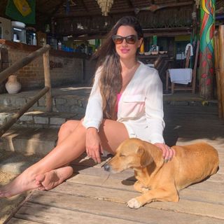 Carol Dias feet photo thumbnail