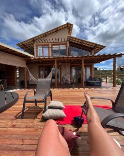 Carol Gattaz feet photo 4