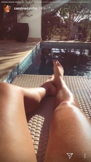 Carol Gonçalves feet photo 4