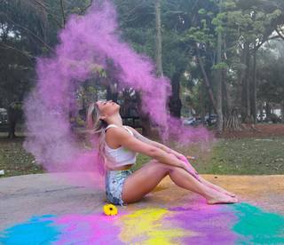 Carol Gonçalves feet photo 15
