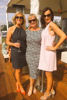 Carol Kirkwood feet photo 18