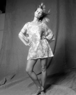 Carol Lynley feet photo 3