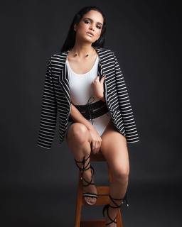 Carol Macedo feet photo 2