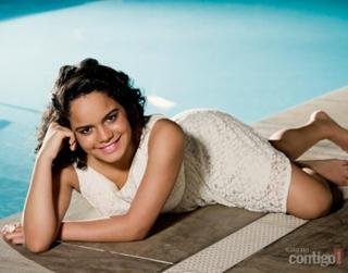Carol Macedo feet photo 3
