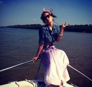 Carol Macedo feet photo 9