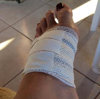 Carol Nakamura feet photo 6