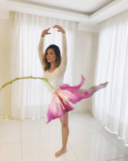 Carol Nakamura feet photo 6