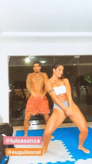 Carol Nakamura feet photo 9