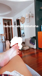 Carol Portaluppi feet photo 9