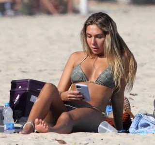 Carol Portaluppi feet photo 12