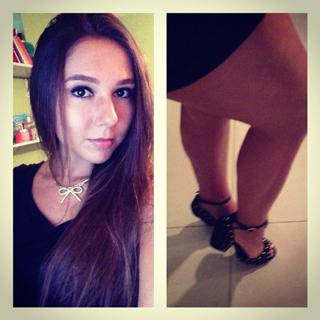 Carol Portaluppi feet photo 19
