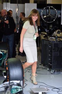 Carol Vorderman feet photo thumbnail