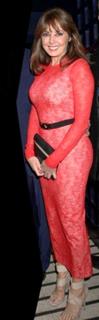 Carol Vorderman feet photo thumbnail