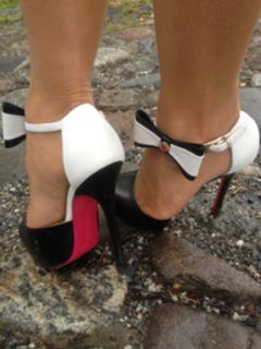 Carola Häggkvist feet photo 18