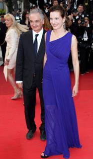 Carole Bouquet feet photo thumbnail