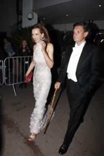 Carole Bouquet feet photo thumbnail