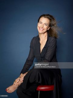 Carole Bouquet feet photo thumbnail