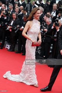 Carole Bouquet feet photo thumbnail