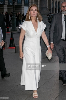 Carole Bouquet feet photo thumbnail