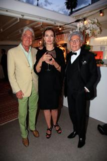 Carole Bouquet feet photo thumbnail