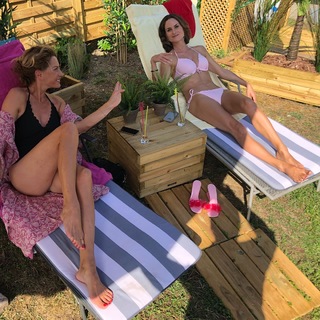 Carole Dechantre feet photo 14