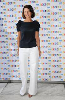 Carole Gaessler feet photo 2