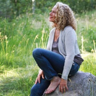 Carole King feet photo 8