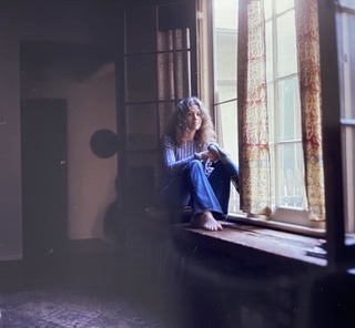 Carole King feet photo 5