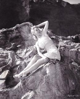 Carole Landis feet photo 20