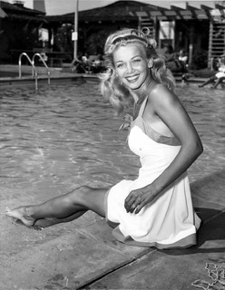 Carole Landis feet photo 13