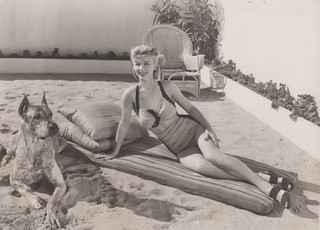 Carole Landis feet photo 7
