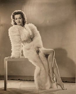 Carole Landis feet photo 4