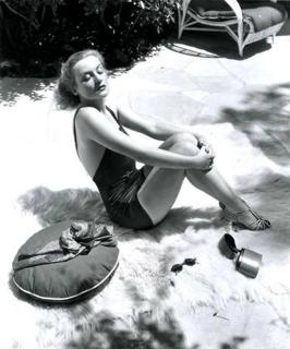 Carole Lombard feet photo 13