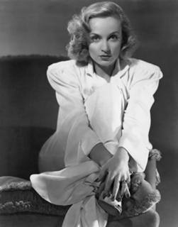 Carole Lombard feet photo 10