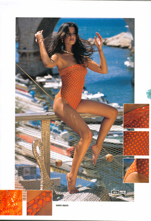Carole Quintaine feet photo 9