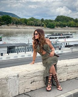 Carole Samaha feet photo 6