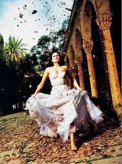 Carole Samaha feet photo 17