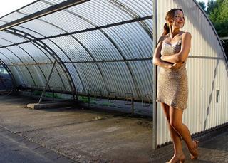 Carolin Kebekus feet photo thumbnail