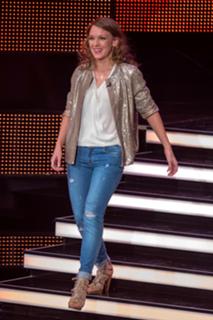Carolin Kebekus feet photo thumbnail