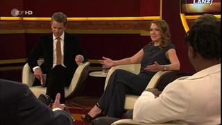 Carolin Kebekus feet photo thumbnail