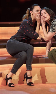 Carolin Kebekus feet photo thumbnail
