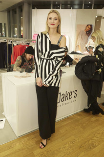 Carolin Niemczyk feet photo 19