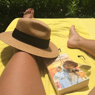 Carolina Acevedo feet photo 4