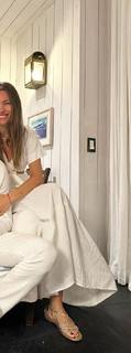 Carolina Ardohain feet photo thumbnail