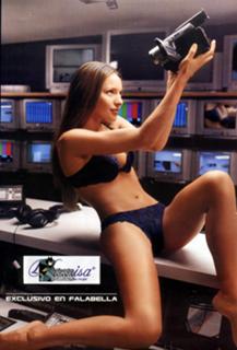 Carolina Ardohain feet photo thumbnail